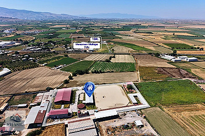 İzmir Menemen'de Satılık Binicilik Tesisi ve Çiftlik - 14.625 m²